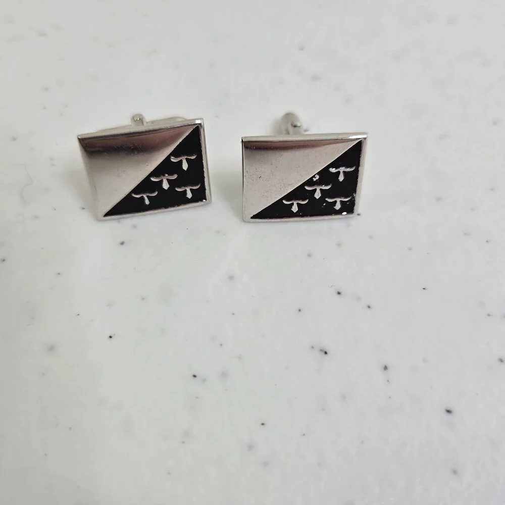 Swank Cufflinks Silver Tone Black Rectangle Diagonal Modern Stylized